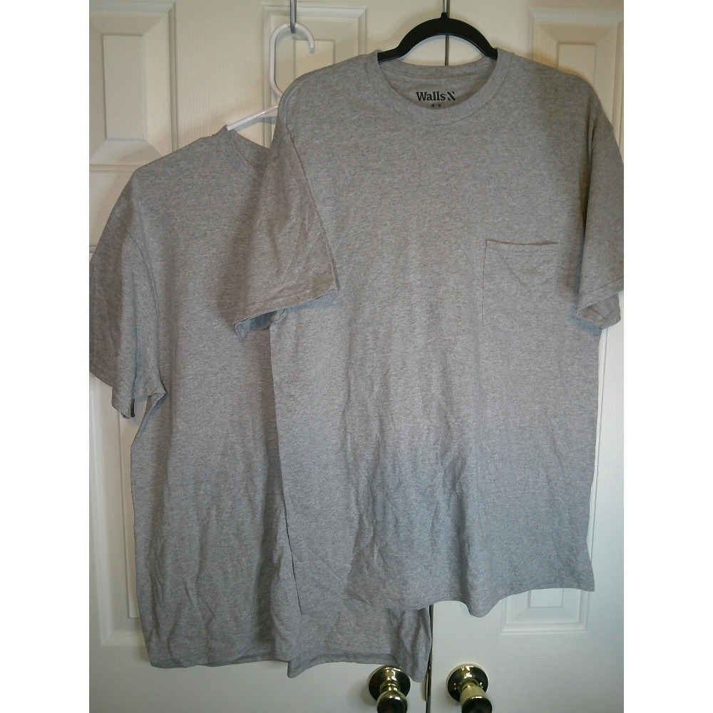 Lot of 2 Walls N Pocket T-Shirt Crew Neck Short Sleeve Casual Everyday Medium